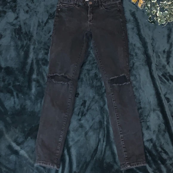 Garage high-waisted stretchy jean Size 05 US (fits smaller) - Picture 1 of 4